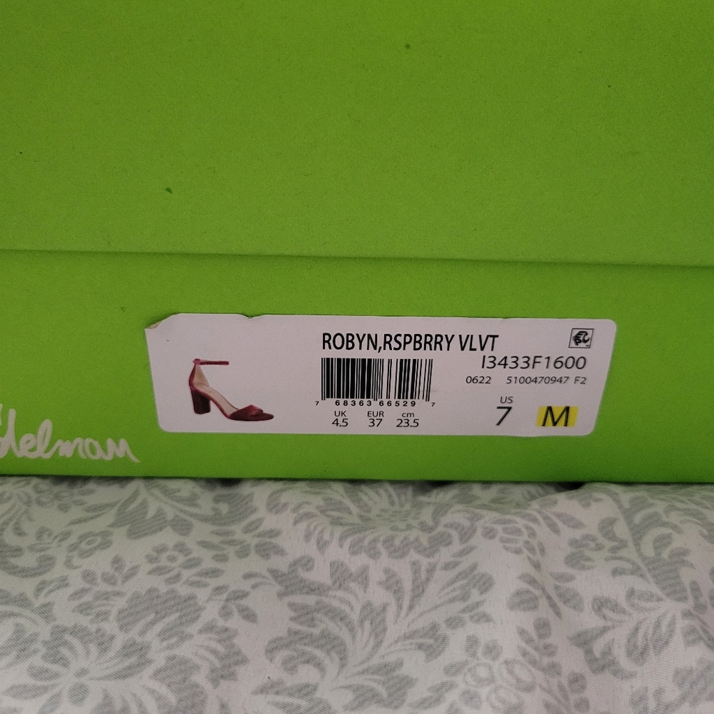 Sam Edelman Robyn Sandal - Picture 6 of 9
